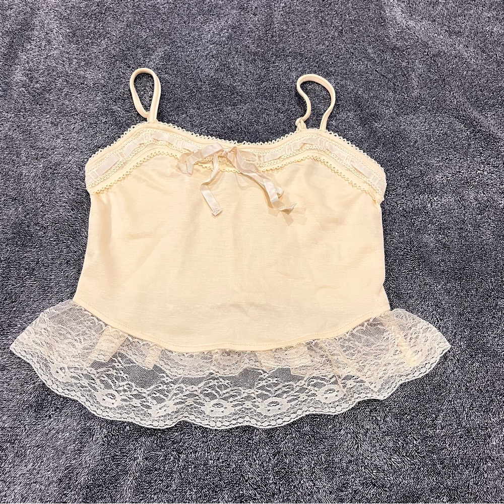Lace-Trim Cream Camisole Tank Top